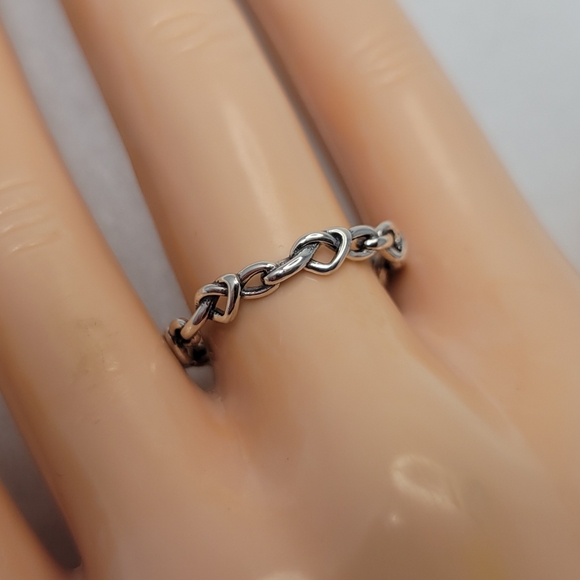 Heart Knot Chain Band - Picture 6 of 14